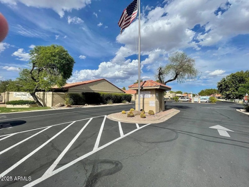 44128c6707be4482381ae0a8e96d8f90-uncropp