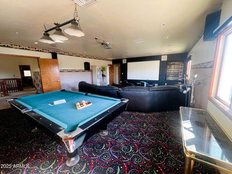 Bonus Theater-Billard room-81st