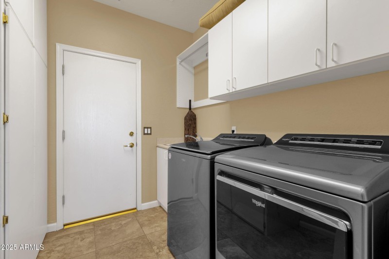 36-web-or-mls-12541-e-laurel-ln