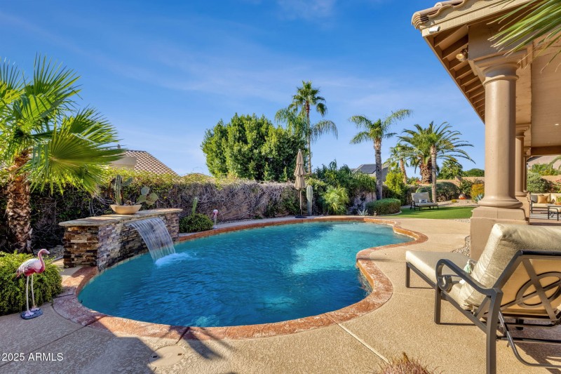 43-web-or-mls-12541-e-laurel-ln