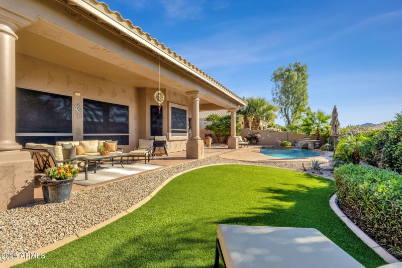 46-web-or-mls-12541-e-laurel-ln