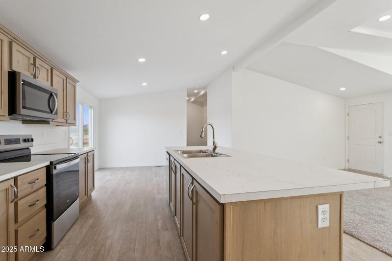 57-web-or-mls-755-n-ralston-rd (1)