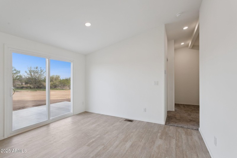 61-web-or-mls-755-n-ralston-rd (1)