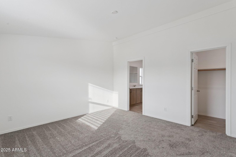 64-web-or-mls-755-n-ralston-rd (1)