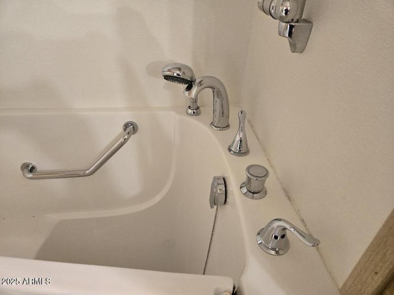 20250821_162751_resized_2