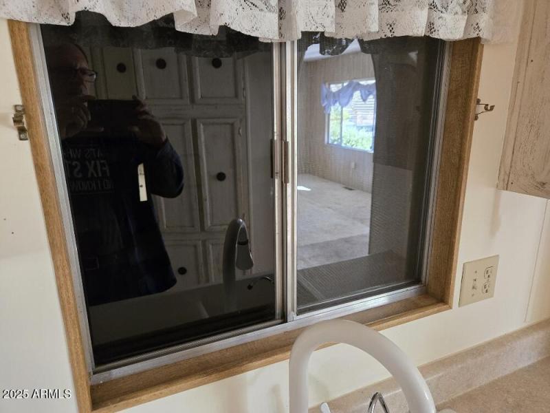 20250821_163647_resized