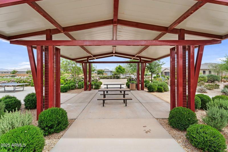 116-web-or-mls-OlivosNeighborhood-21