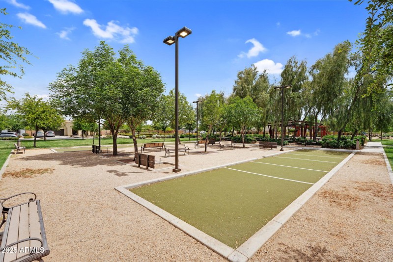 127-web-or-mls-OlivosNeighborhood-32