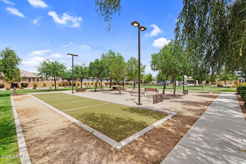 128-web-or-mls-OlivosNeighborhood-33