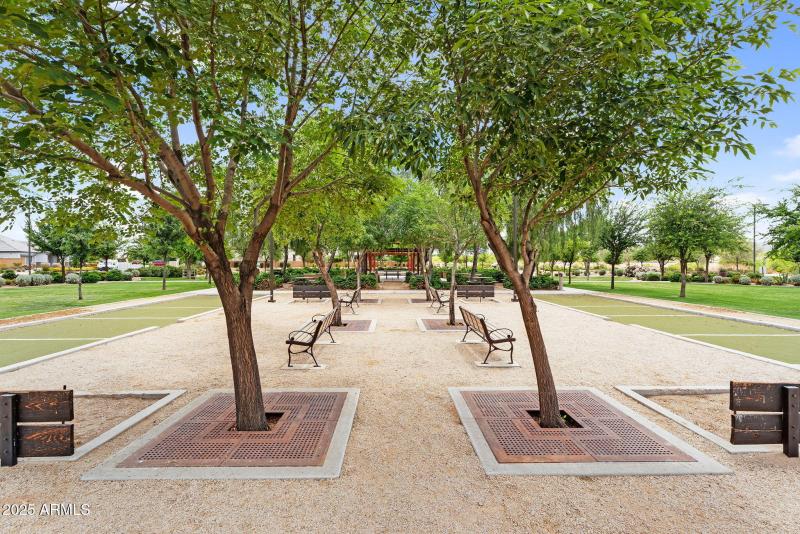 130-web-or-mls-OlivosNeighborhood-35