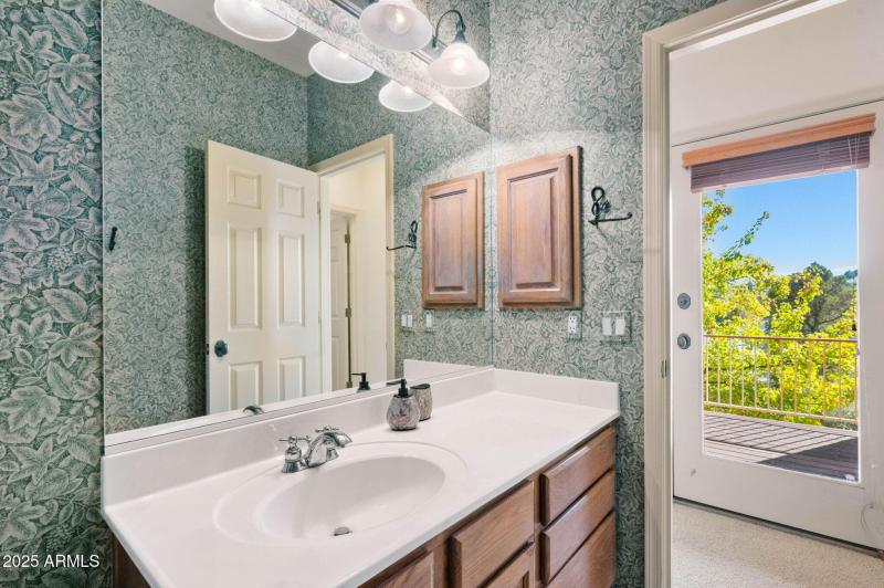 Lower Level Full Bathroom