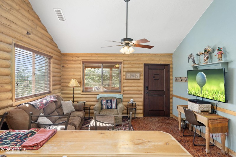 80-web-or-mls-QVB08614