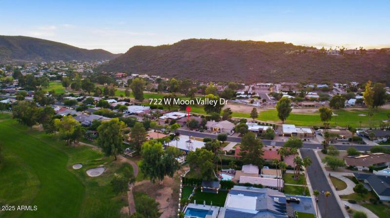 722 W Moon Valley Dr-50