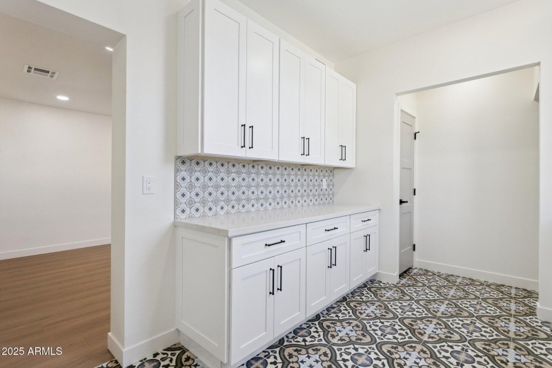 13-web-or-mls-2920-s-rita-ln