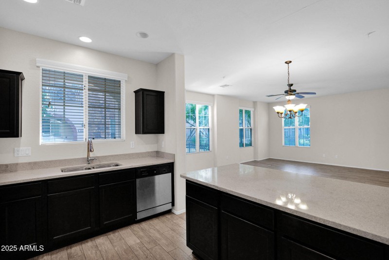 35-web-or-mls-P1360108