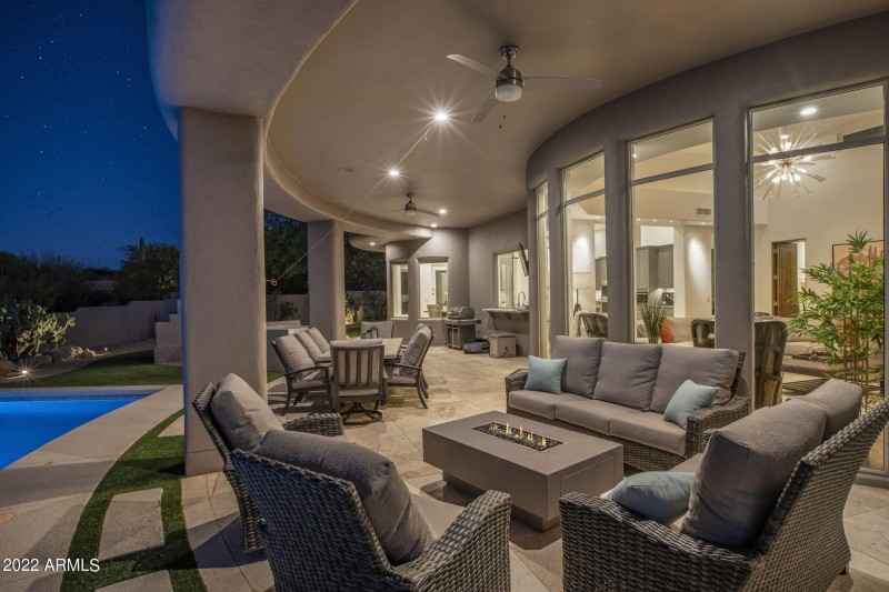 Gorgeous Outdoor Living