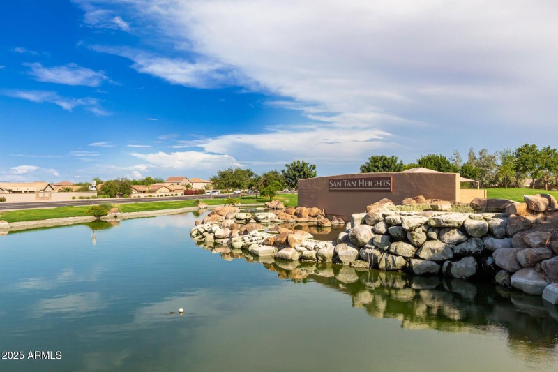 San Tan Heights Community