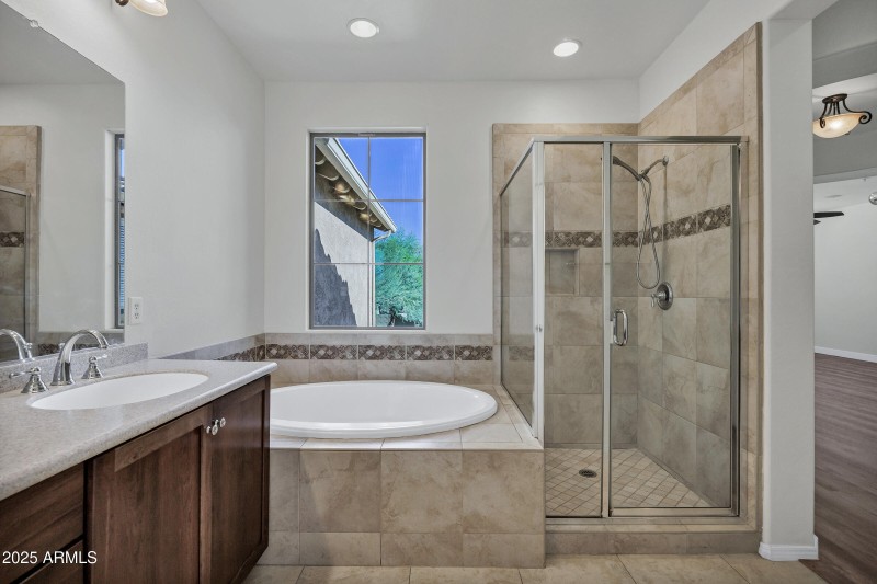 3918 E Cat Balue Dr-32