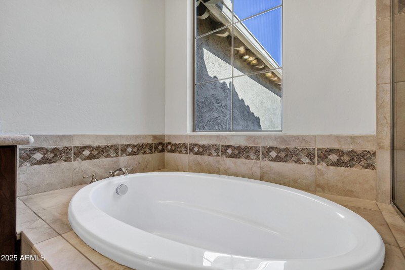 3918 E Cat Balue Dr-33