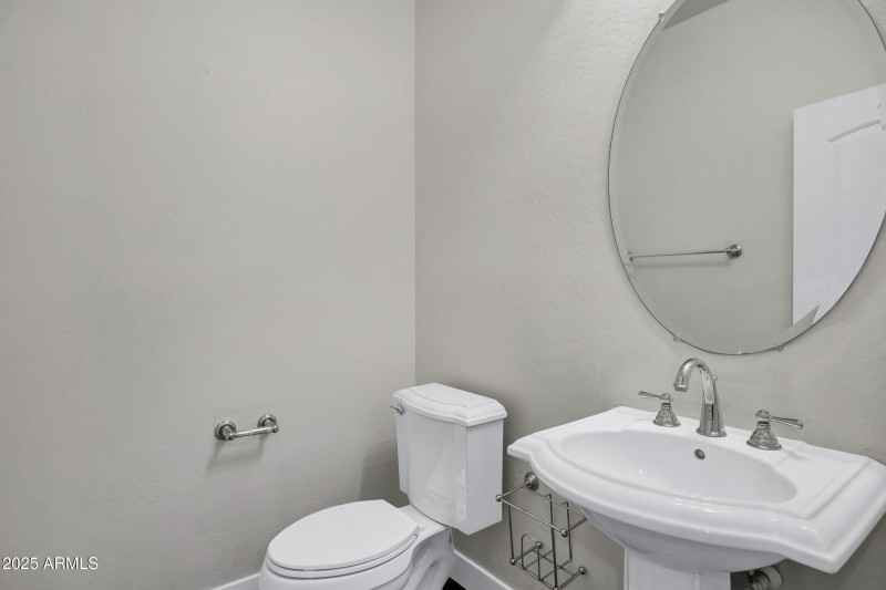 3918 E Cat Balue Dr-19