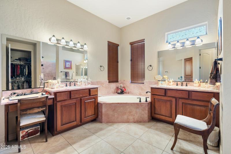 18-Primary Bathroom Vanity and Tub