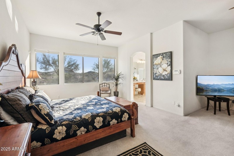 25-web-or-mls-W Sweet Acacia Dr-S0711-02