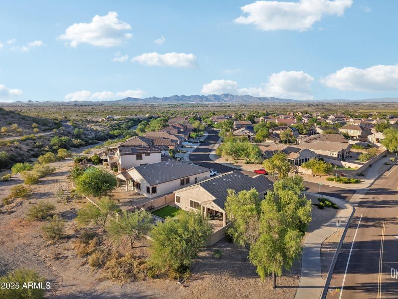 48-web-or-mls-W Sweet Acacia Dr-S0711-04