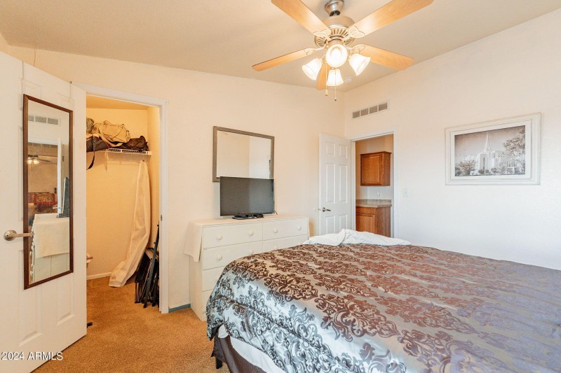 28-web-or-mls-Stonebluff-28