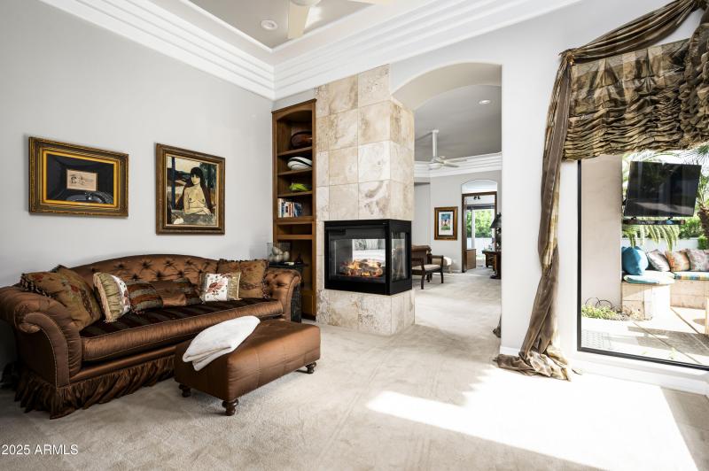 6649 E Berneil Dr-27