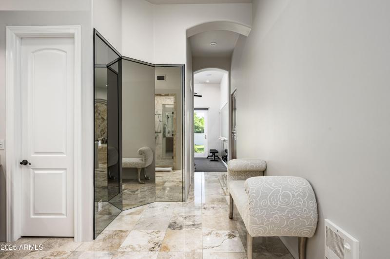 6649 E Berneil Dr-32