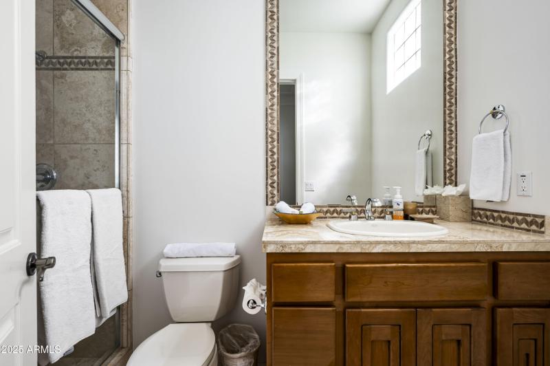 6649 E Berneil Dr-36