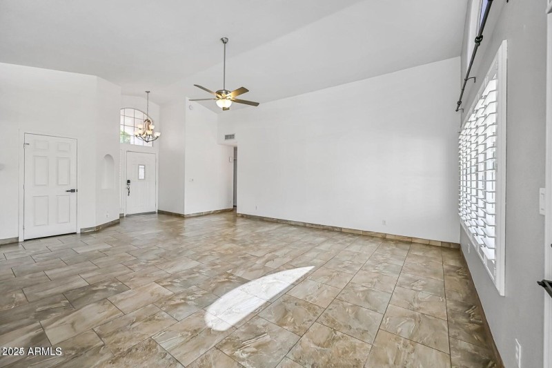 20241003212835010675000000-o