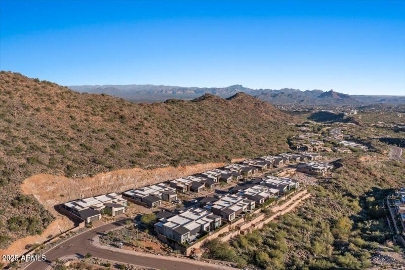 03-Aerial front of home