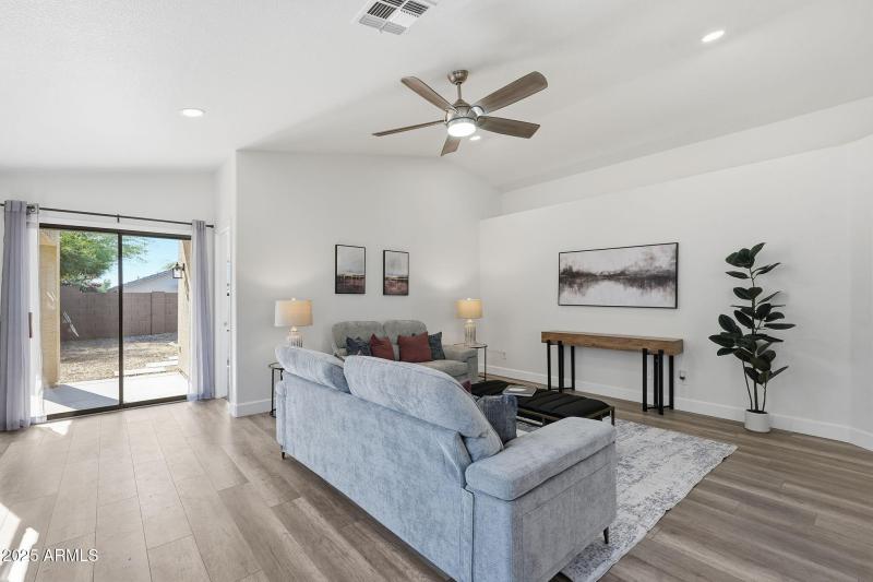 7-web-or-mls-007_ListerPros