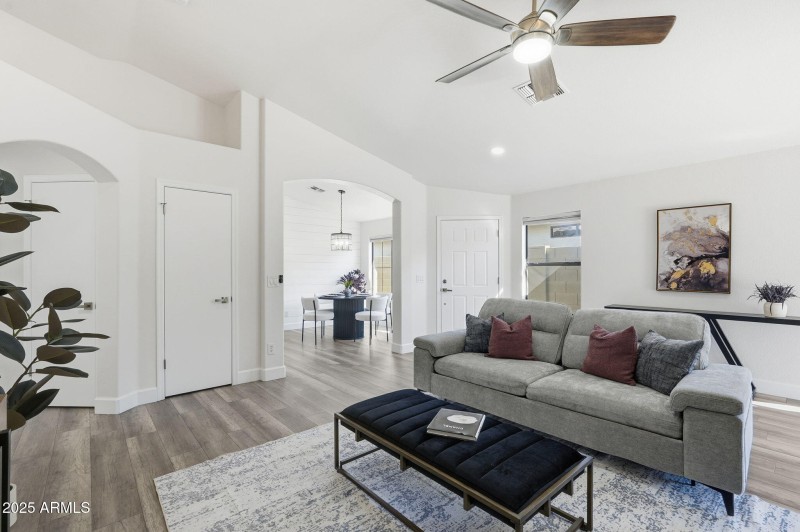 5-web-or-mls-005_ListerPros