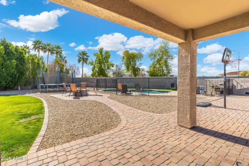 39-web-or-mls-DSC00457-HDR-Edit