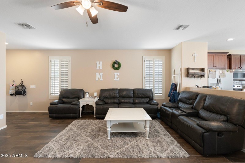 19-web-or-mls-DSC00399