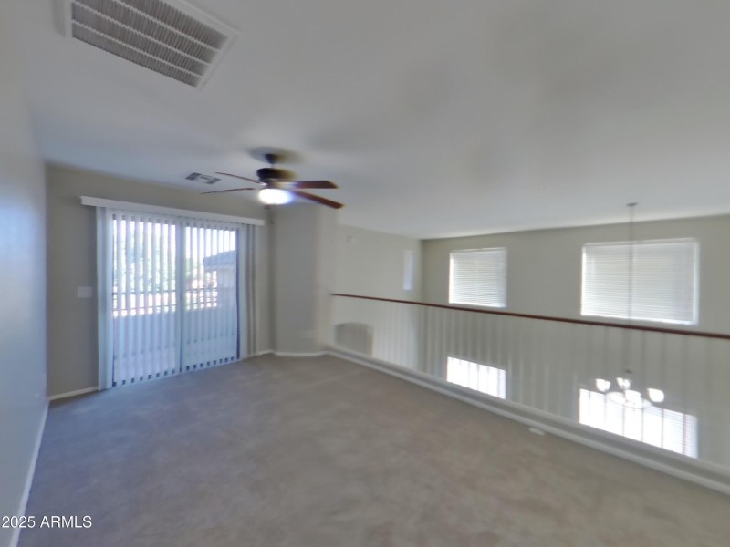 17_pc_Nyt1pTjFm4_It7YgIV0uT_layout_0