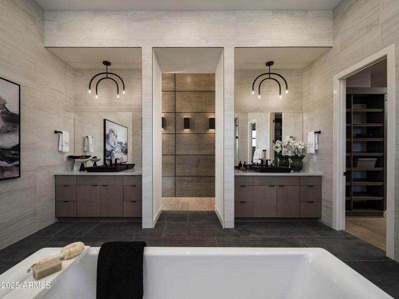 Primary Bathroom W Dual Vanities