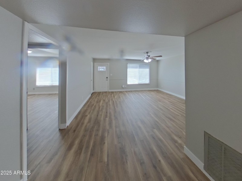 3_pc_lraqR4EXw7_u404XxLOyT_layout_0