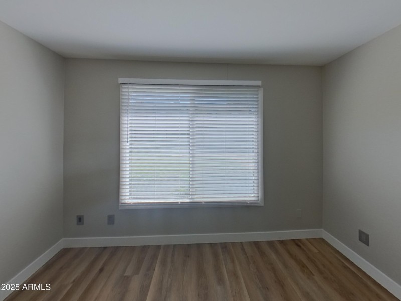 7_pc_aMOPrOnPA1_yE4SNqAX9E_layout_1