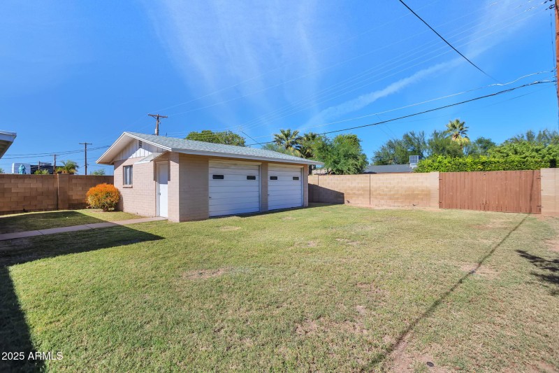 Backyard Garage & RV Gate