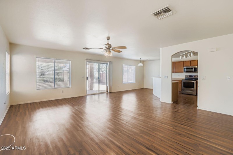 191 s 223rd ave - Web Quality - 006 - 06