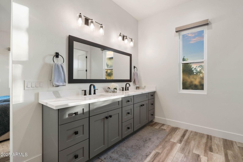 29-Primary Bathroom (1)