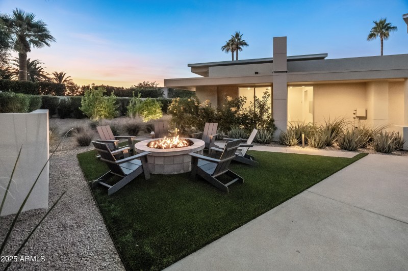 Fire pit leading to side yard