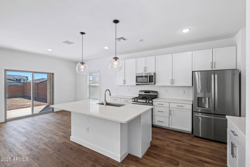 18-web-or-mls-Done-60