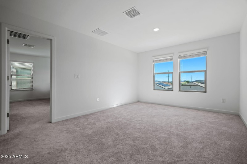 29-web-or-mls-Revised Rooms-5