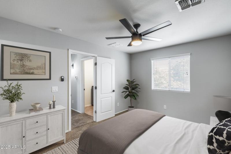 VS28 - Primary Bedroom