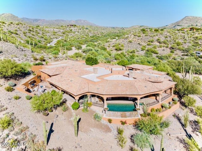 39601 N Ocotillo Rd Carefree-78