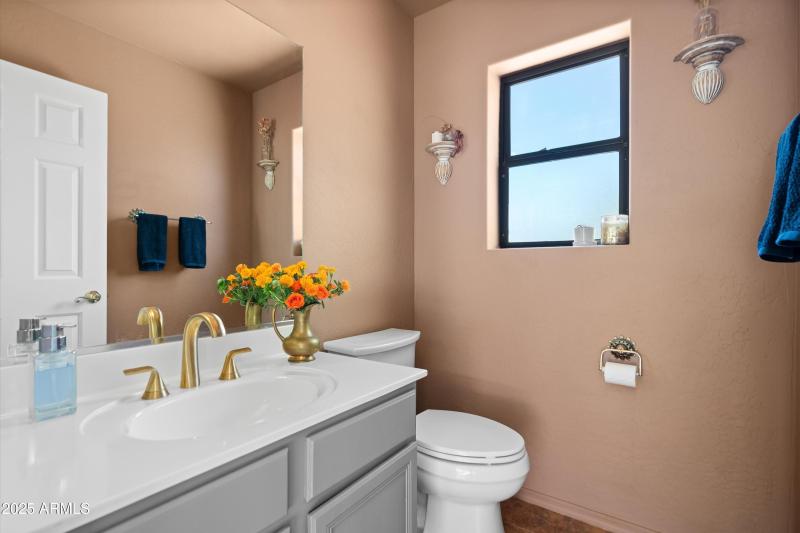 29-20251106-DSC09117